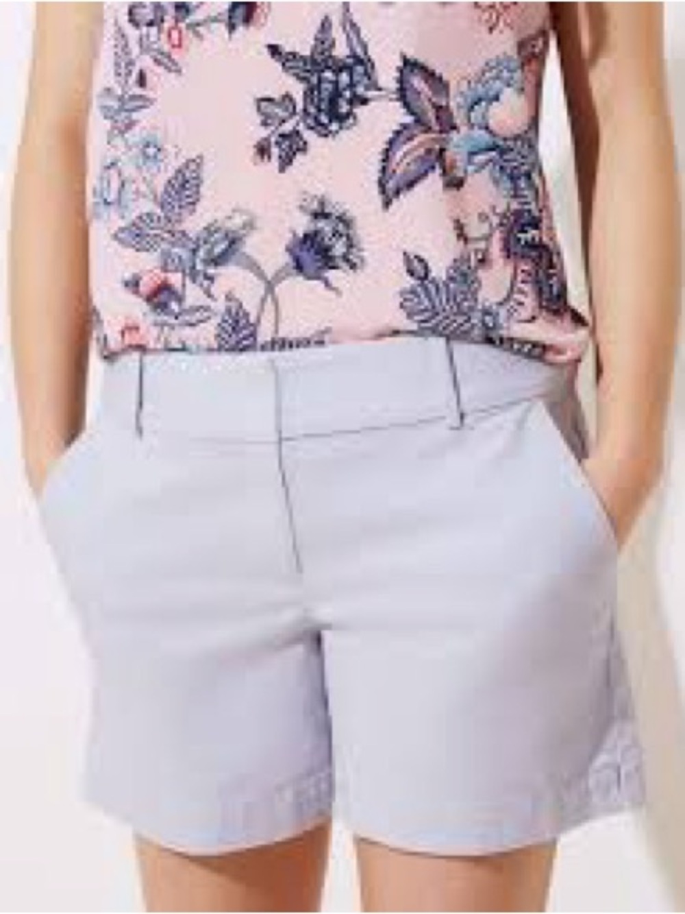 LOFT Riviera Flat Front Mid Rise Grey Chino Shorts Plus Size 16‎